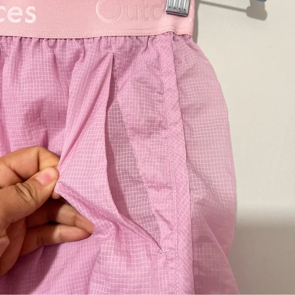 Outdoor VoicesBreaklite Windbreaker 4" Pink Grid Overlay 2 Pocket Short Size M
